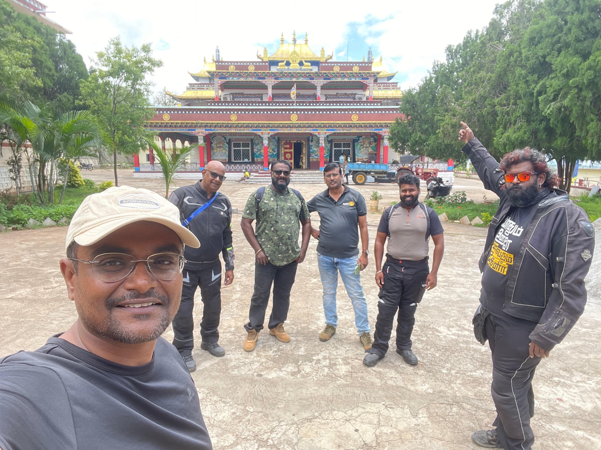 Breakfast Ride Six bikes from the IFMR CBE Sub-chapter