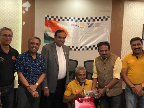 Felicitation function of Mental Health Awareness Riders. (12)